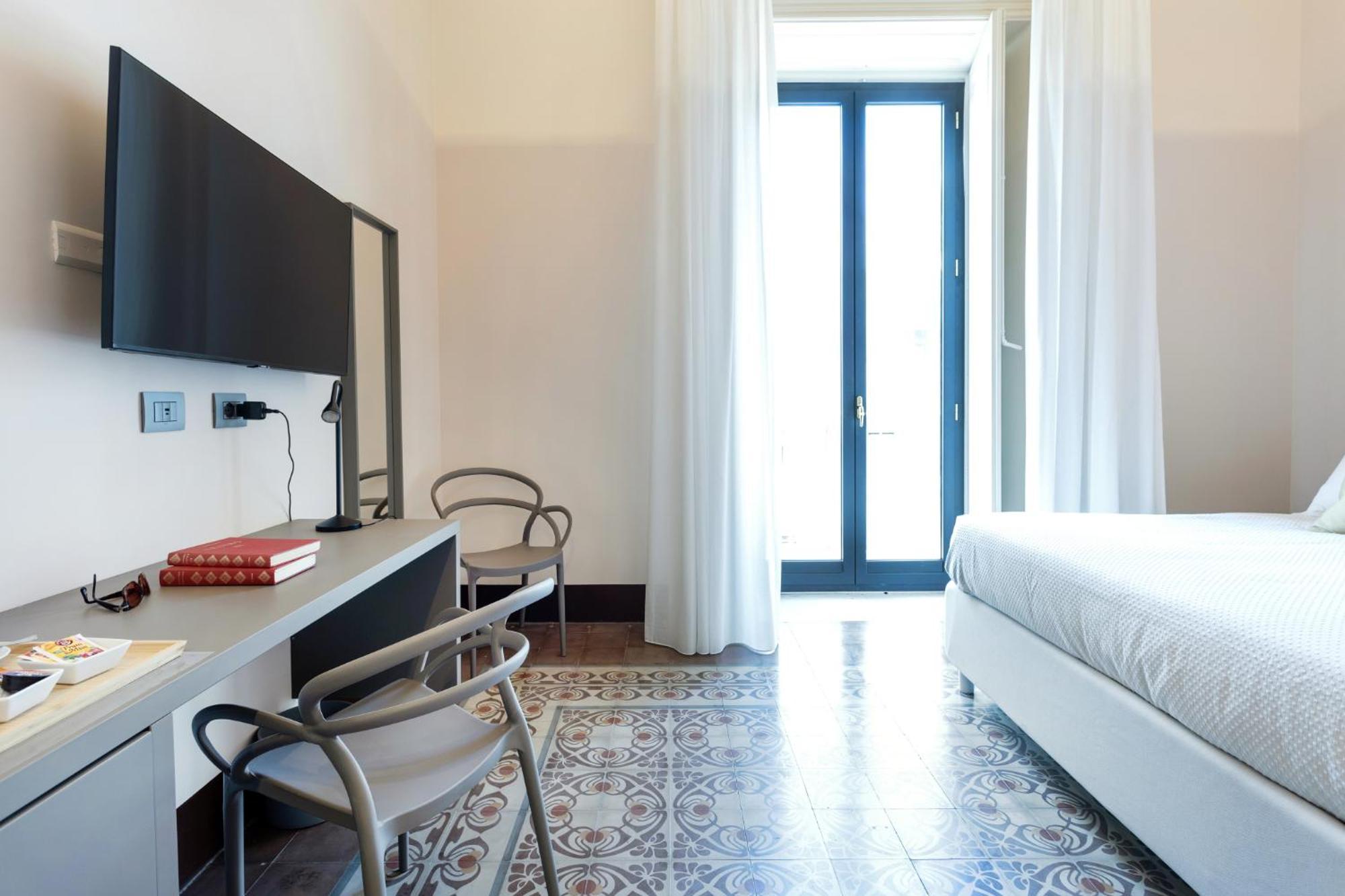 Palazzo Costarelli - Bed And Breakfast 卡塔尼亚 客房 照片