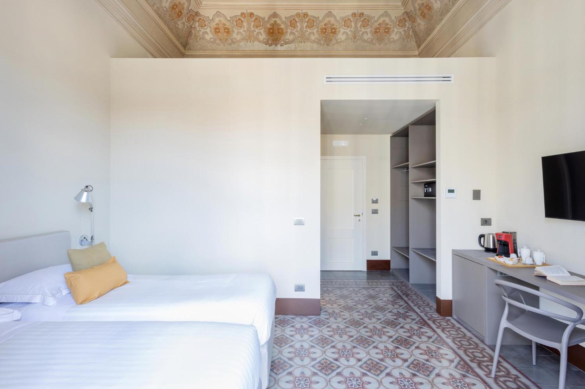 Palazzo Costarelli - Bed And Breakfast 卡塔尼亚 客房 照片