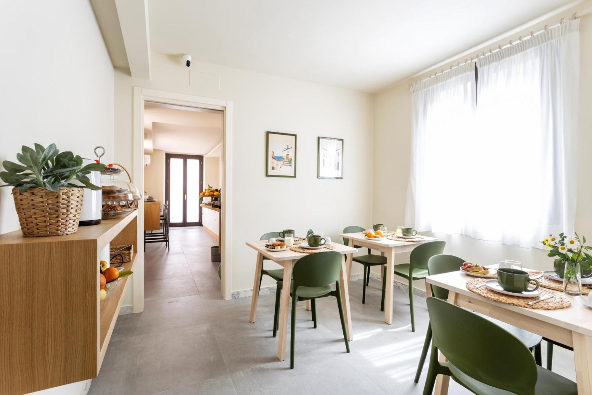 Palazzo Costarelli - Bed And Breakfast 卡塔尼亚 外观 照片