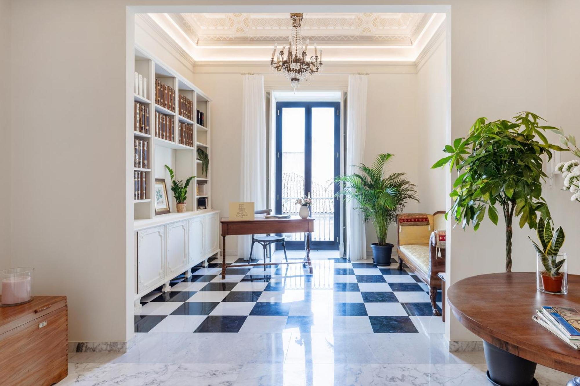 Palazzo Costarelli - Bed And Breakfast 卡塔尼亚 外观 照片